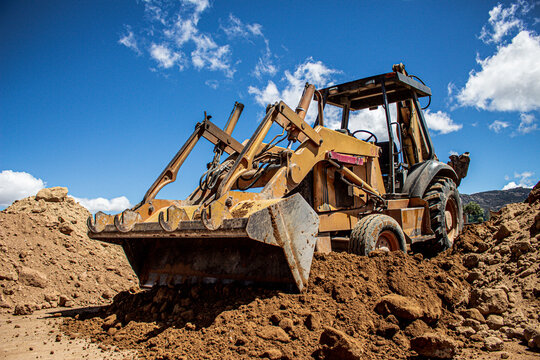 Maquinaria pesada para construcci&oacute;n