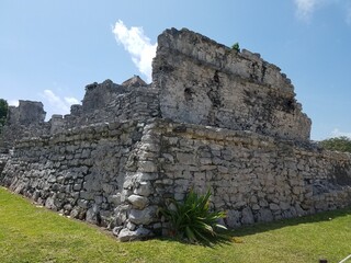 ruins of the castle