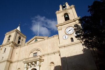 Fototapeta premium VALLETTA, MALTA - DEC 31st, 2019: Exterior view of Saint John's Co-Cathedral in Valletta