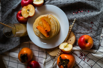pancakes with honey and fruit juice