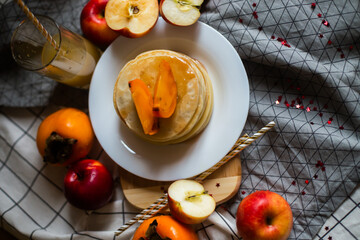 pancakes with honey and fruit juice