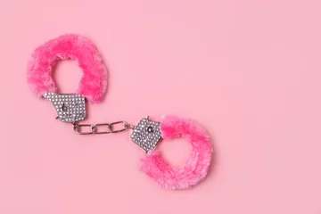 auf einem rosa Hintergrund Sexprodukt, Spielzeug für Erwachsene © vilma3000