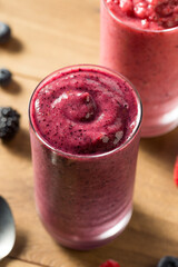 Organic Healthy Berry Smoothie