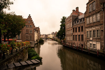 Naklejka premium canal in bruges belgium