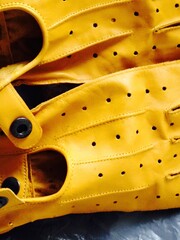 Gloves - Handschuhe - Guantes - Gants - Cabrio - Convertible - Decapotable