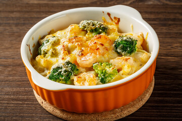 海老とブロッコリーのマカロニグラタン