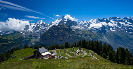 Fototapeta na wymiar Allmendhubel, Mürren, Schweiz, Alpen, Berner, Oberland, 