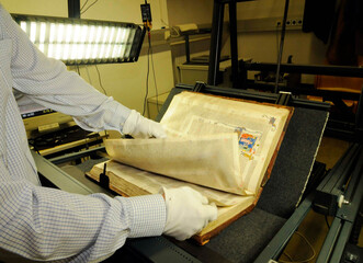 digitalization of books, book scanning