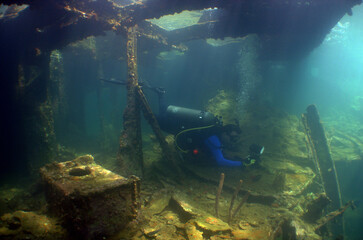 underwater shipwreck caribbean sea Venezuela