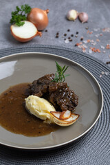 beef stew with mash potatoes