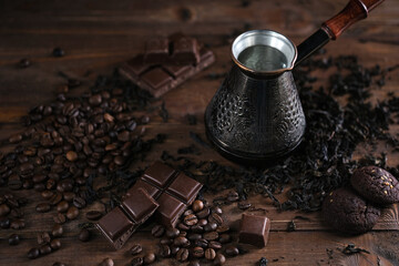 coffee grinder and coffee beans