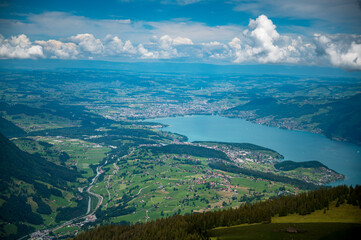 Lake Thun and Thun seen from the helicopter © schame87