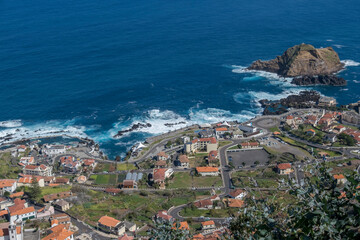 Blick auf Porto Moniz, Madeira