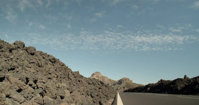 Carretera en el Parque Nacional del Teide