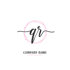 Obraz premium Q R QR Initial handwriting and signature logo design with circle. Beautiful design handwritten logo for fashion, team, wedding, luxury logo.