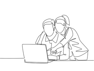 One single line drawing of young happy couple embracing and hugging romantic in front of computer discussing business. Couple lover worker concept continuous line draw design vector illustration