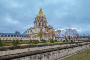 Fototapeta na wymiar The Church of Les Invalides, Paris