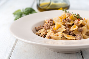 Piatto di farfalle al ragu bianco di manzo, Cucina Italiana