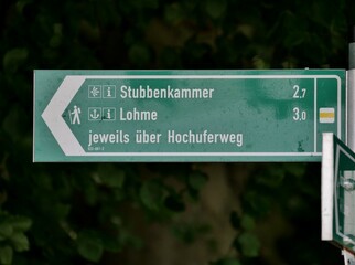 Wegweiser auf Rügen Stubbenkammer