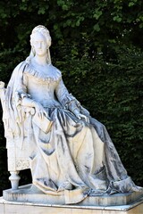 statue in the park