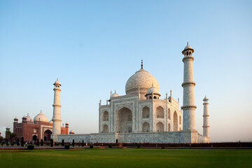 Fototapeta na wymiar C-0127 Face-to-face view of Taj Mahal-8 Photographed at the Taj Mahal in Agra, India in April 2019. 