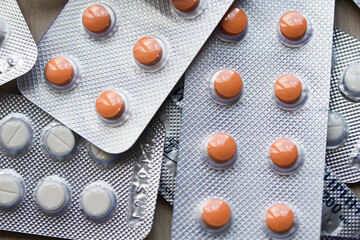 Pills and capsules in blis