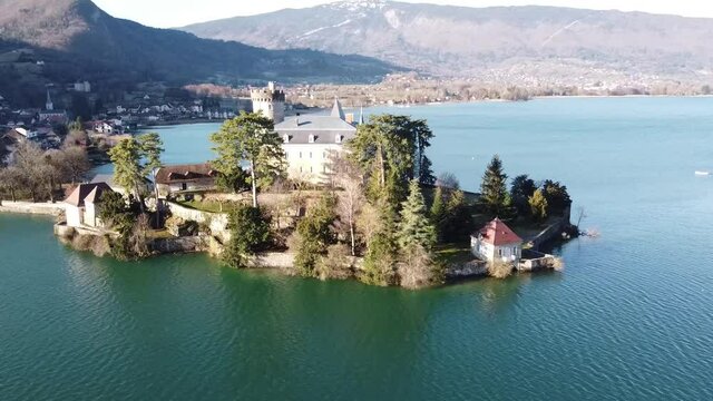 Domaine de Ch&acirc;teauvieux, Lac d'Annecy, Duingt, Haute-Savoie, France.