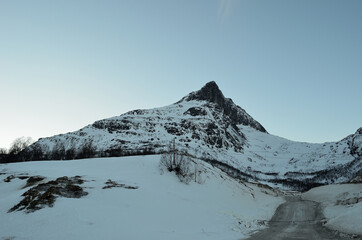 Fototapeta na wymiar mighty snow covered mountain