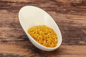 Vegetarian cuisine - dry bulgur for cooking