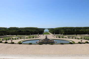 Vue et perspective des jardins du Château de Versailles