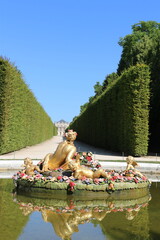 Fontaine dans les jardins du Château de Versailles