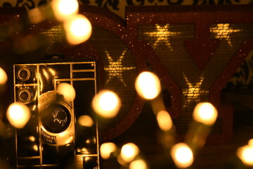 navida, alumbrado, abstracta, alumbrado, vacaciones, celebraciones, noche, borr&oacute;n, decoraciones, brillante, &aacute;rbol, rojo, navida, fiesta, bokeh, designio, variopinto, color, alegre, brillar, estrella, 