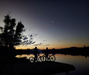 lindos por do sol, rios, natureza, fotos de lugares que vou sozinho durante a quarentena