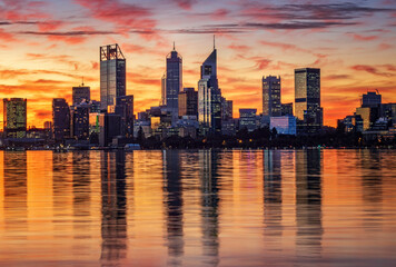 Fototapeta na wymiar Beautiful Mirror Image Sunset over Perth City, Australia
