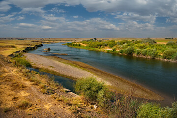 Fototapeta na wymiar Kazakhstan. Plain river Chu near the city of the same name.