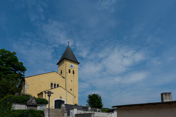 Fototapeta na wymiar Lappersdorf bei Regensburg, Kirche St. Mariä Himmelfahrt