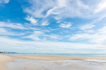Fototapeta na wymiar Summer seascape with blue sky background