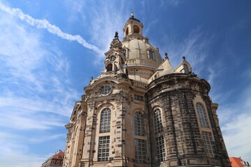 Fototapeta na wymiar Dresden church Frauenkirche