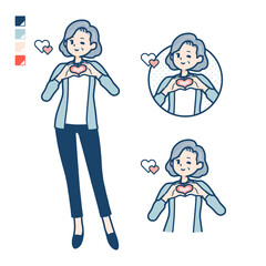 simple senior woman_heart-mark-hand-sign