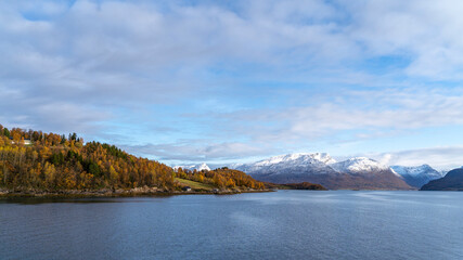 Am Lyngen Fjord, Nord Norwegen