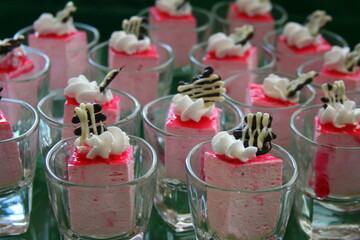 If you love Sweets, you should try this Strawberry Fudge. 