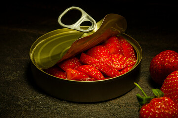 Fresas enlatadas