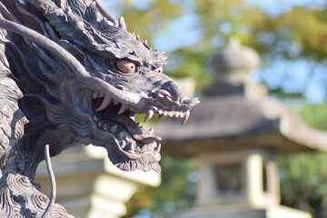 dragon statue at the temple in Japan