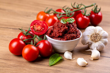 Fresh tomato and tomatoes paste