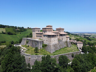 Fototapeta na wymiar Castello di Torrechiara