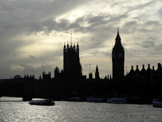 Fototapeta na wymiar London's Westminster silhouette on a cloudy day.