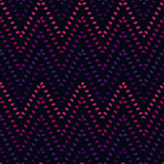 Obraz premium Ethnic seamless pattern. Freehand horizontal zigzag chevron stripes print. Boho chic, indigenous, tribal background