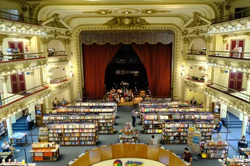 Foto op Plexiglas Argentinië Buenos Aires - El Ateneo Grand Splendid Theater omgebouwd tot boekwinkel © Marko