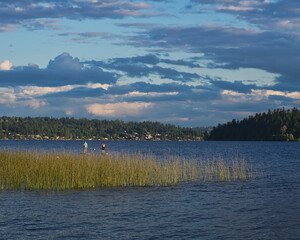 2020-06-24 SOUTHERN VIEW OF LAKE WASHINGTON AND RENTON FROM MERCER ISLAND