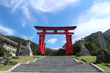 torii